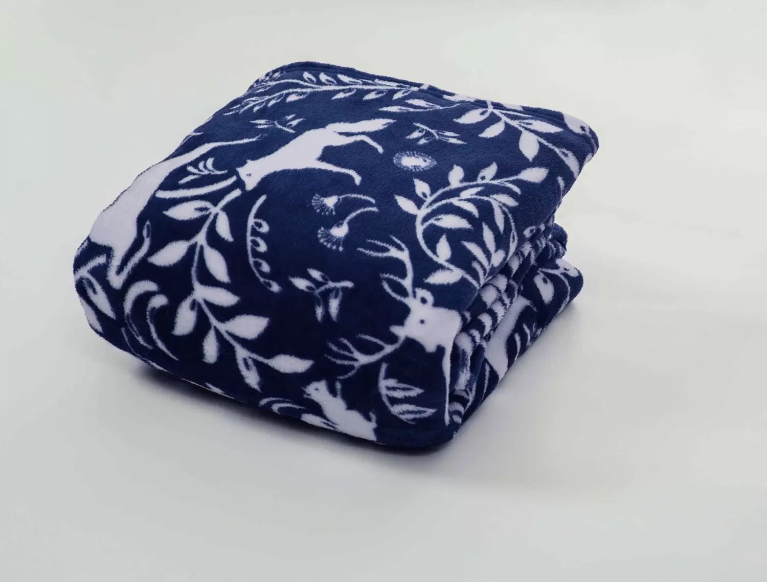 * Design Studio Larchwood Flannel Throw - Navy