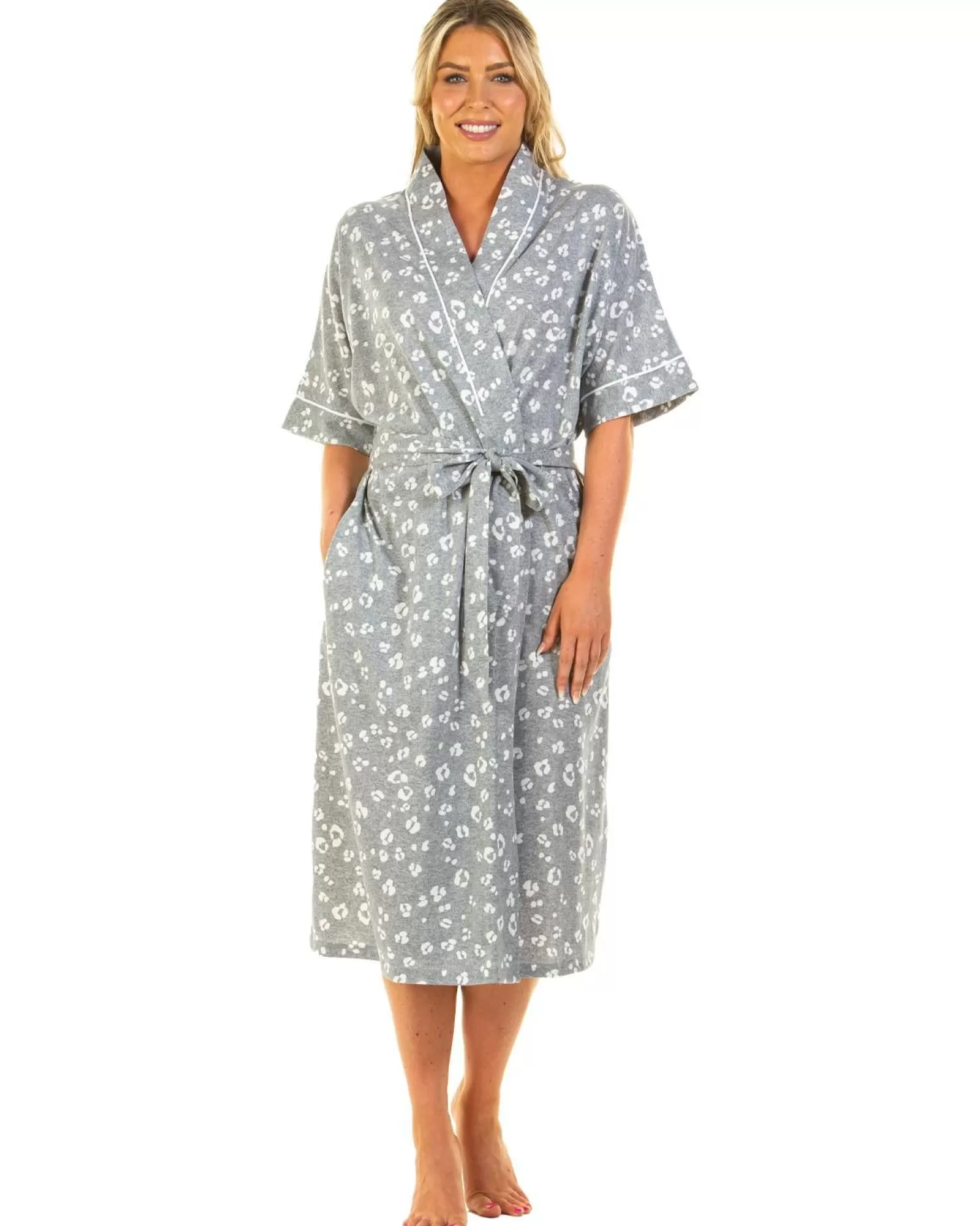 La Marquise Dressing Gowns | Heather Leopard Robe - Grey